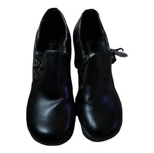 Sketchers Somethin Else Boots W/ Chunky Heel